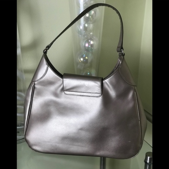 FERRAGAMO Gancini Athena Leather Shoulder Hobo Bag Minimalist Nuetral Metallic - Picture 2 of 8
